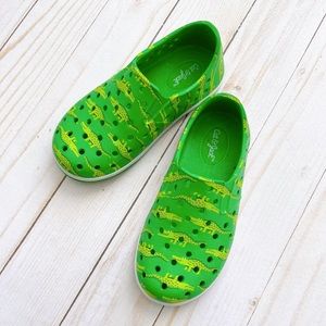 CAT & JACK WATER SHOES